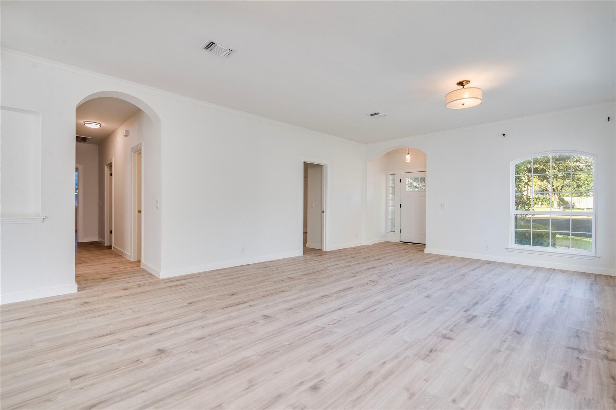 3315 Santee DR, Austin TX 78738