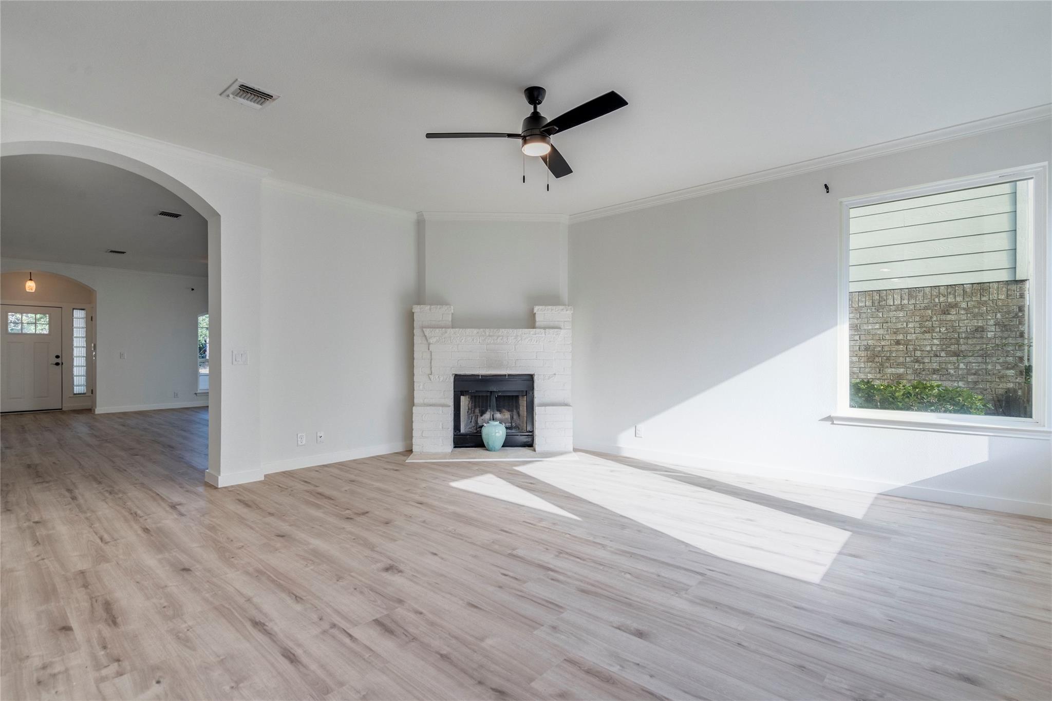 3315 Santee DR, Austin TX 78738