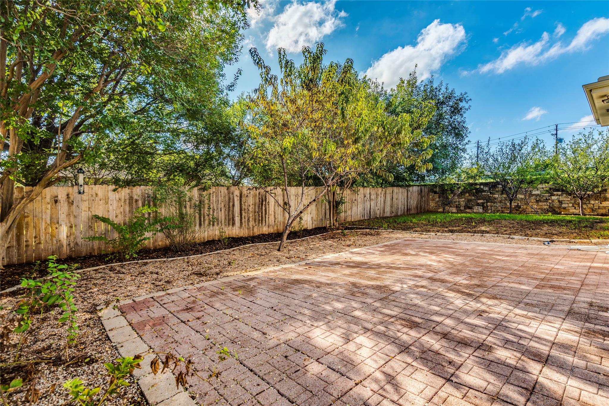3315 Santee DR, Austin TX 78738