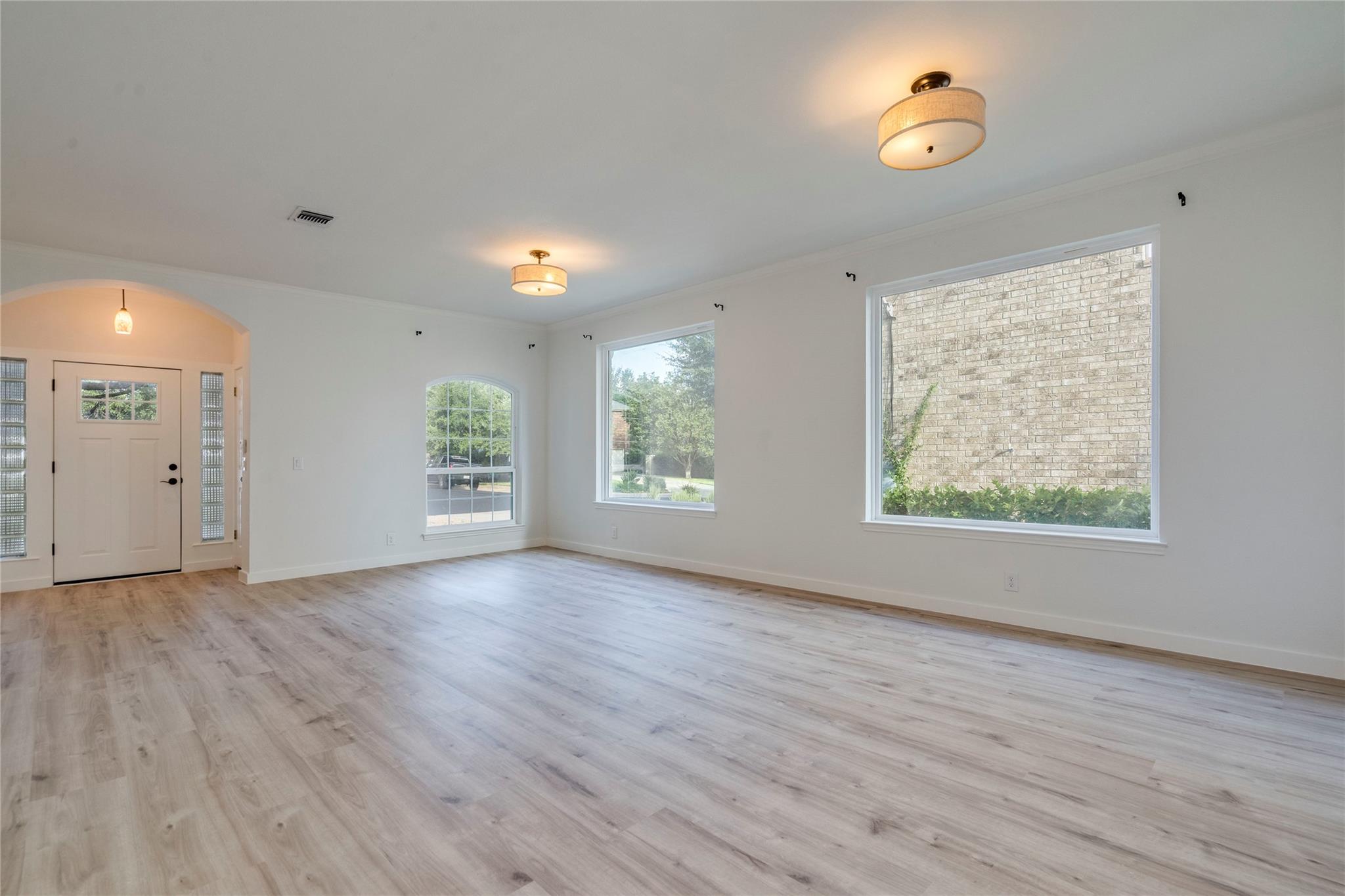 3315 Santee DR, Austin TX 78738