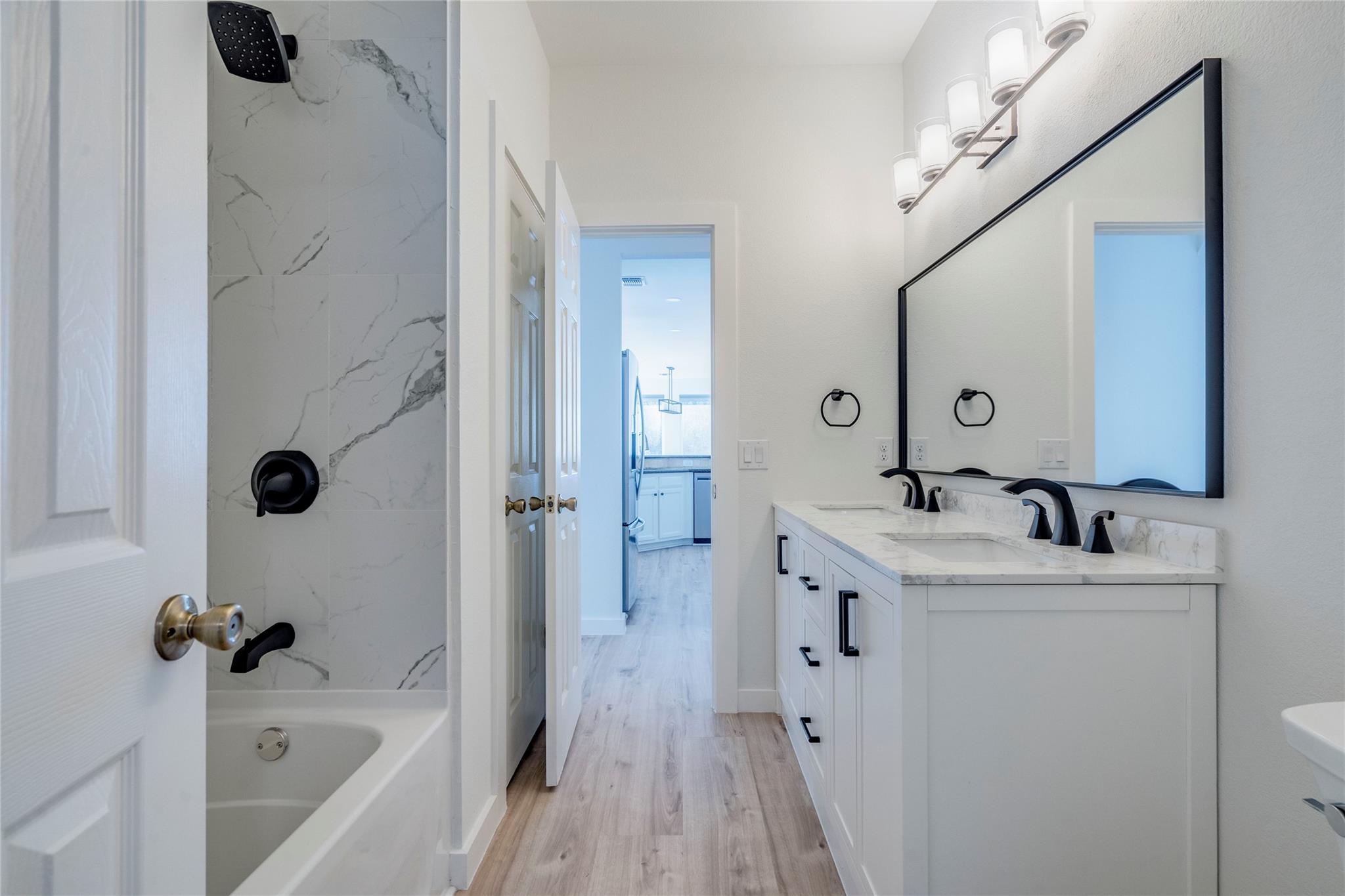3315 Santee DR, Austin TX 78738