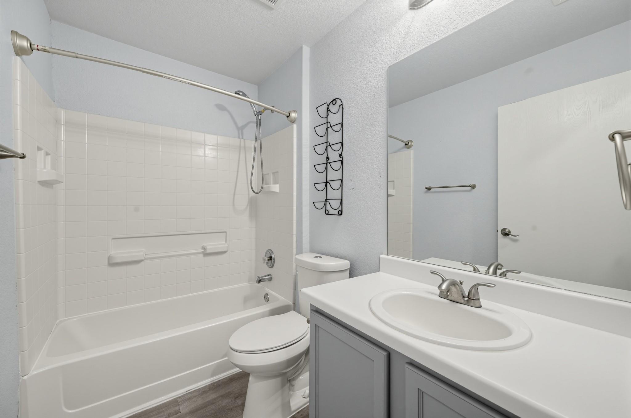 7433 Aspen Brook DR, Austin TX 78744