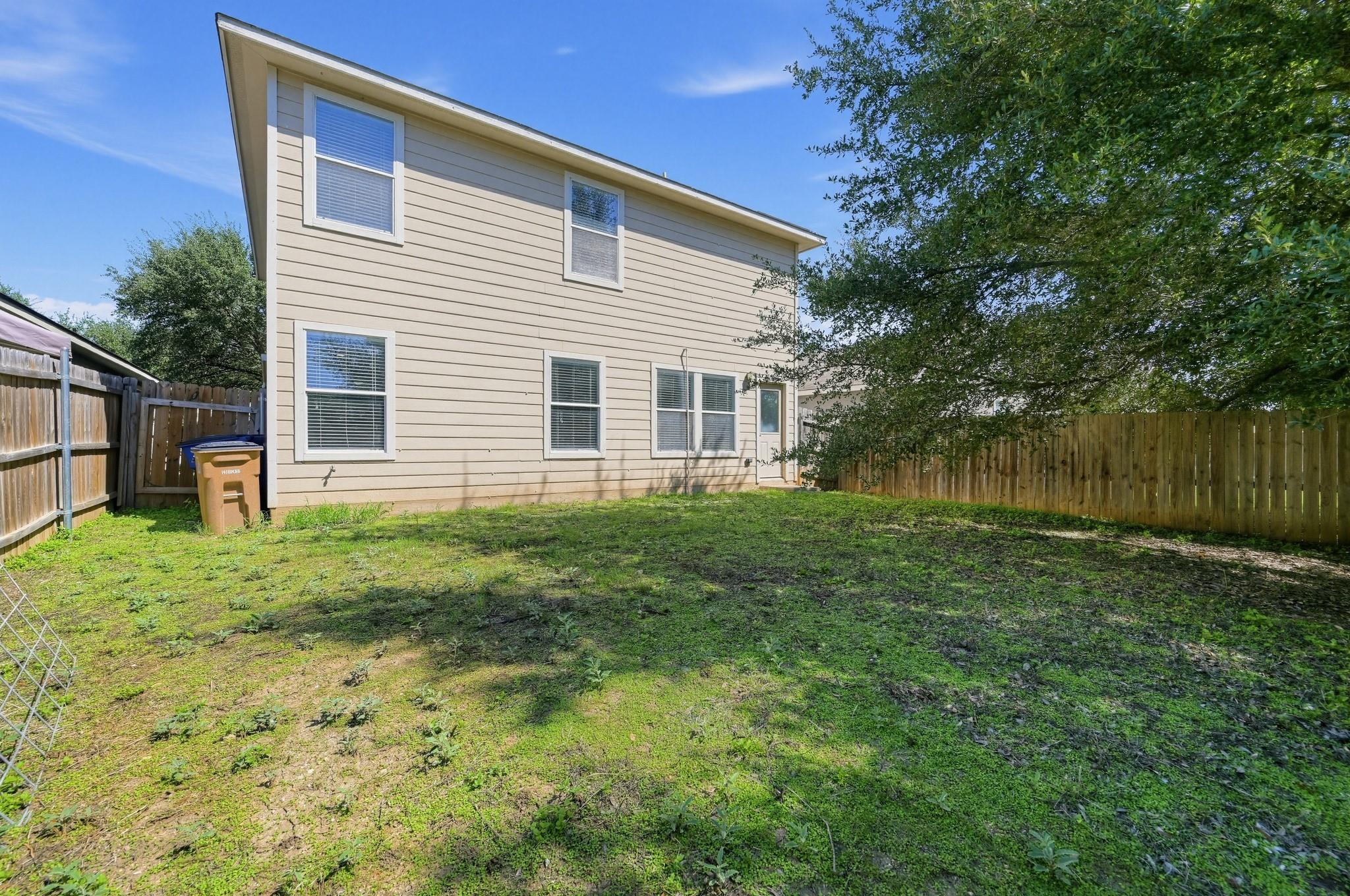 7433 Aspen Brook DR, Austin TX 78744