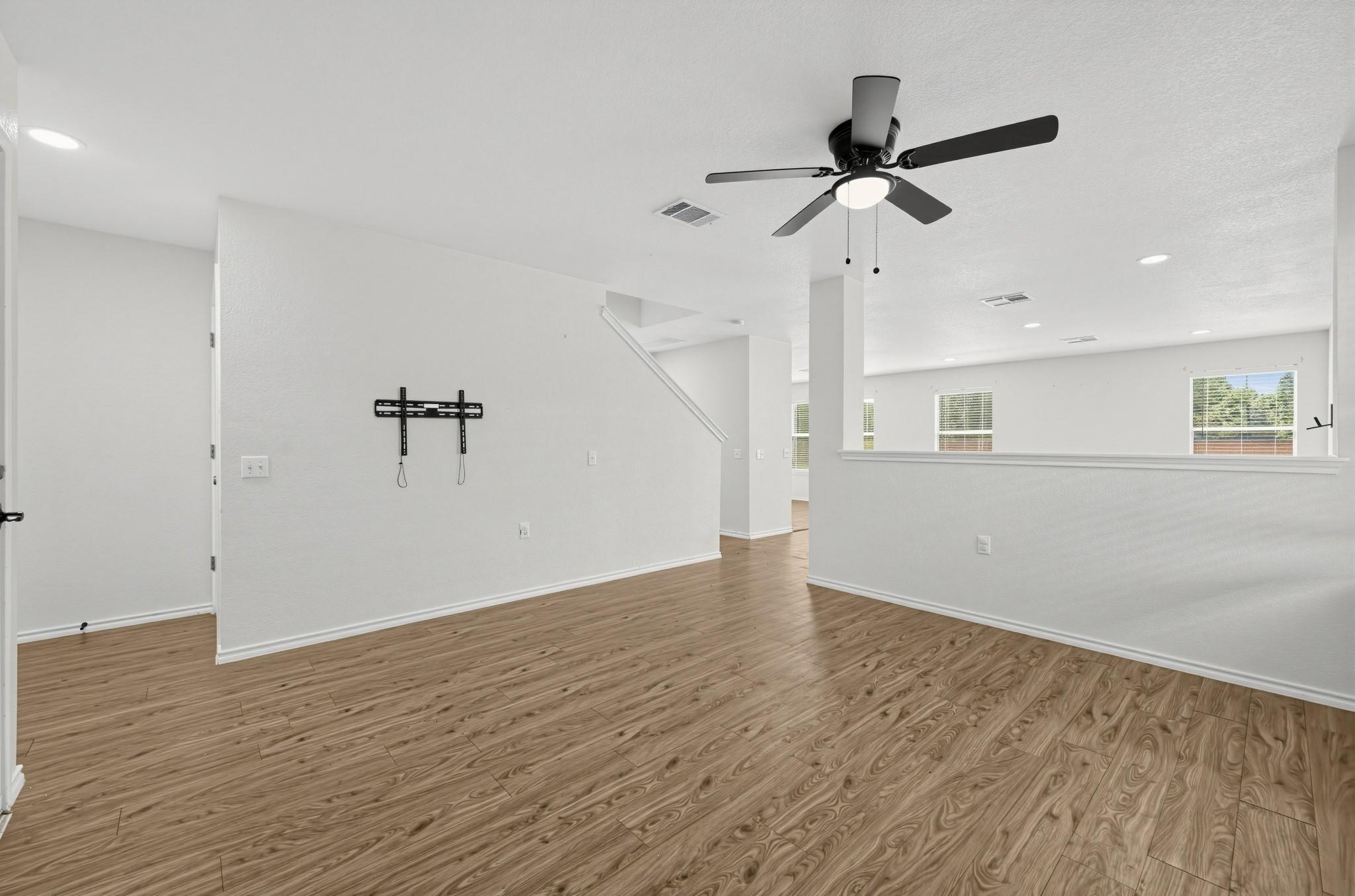 7433 Aspen Brook DR, Austin TX 78744