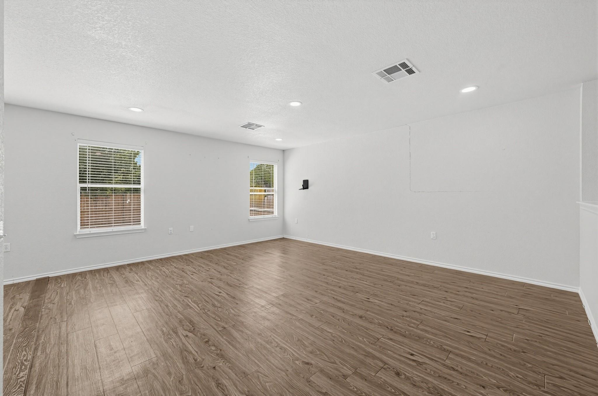7433 Aspen Brook DR, Austin TX 78744