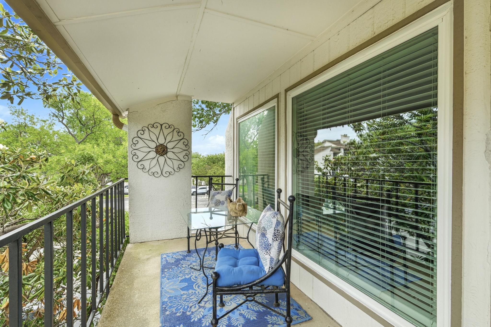 6910 Hart LN # 912, Austin TX 78731