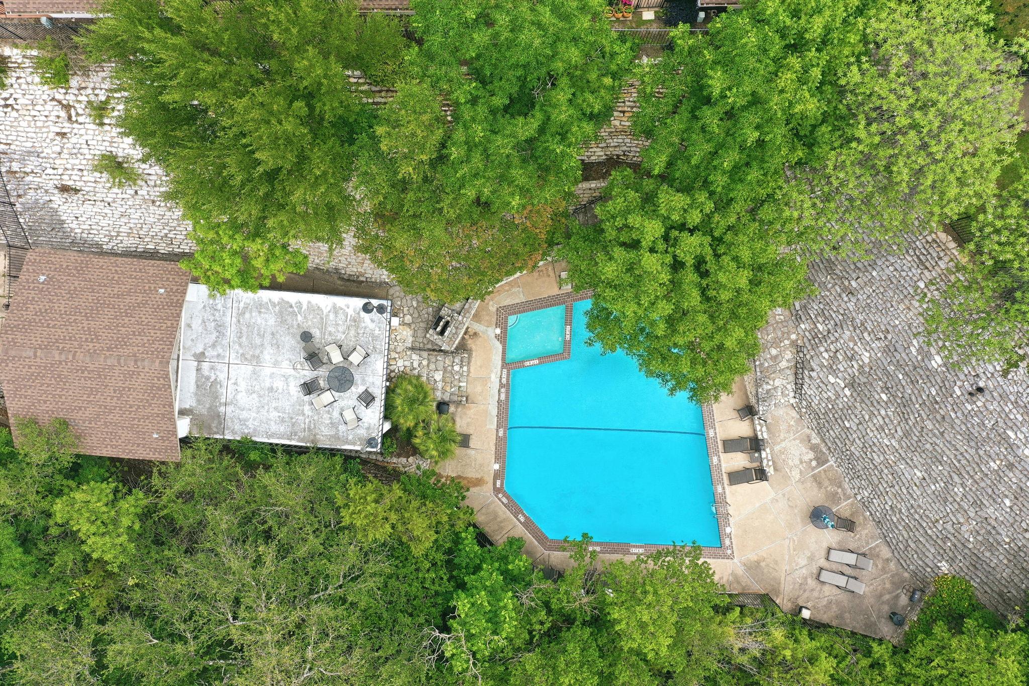 6910 Hart LN # 912, Austin TX 78731