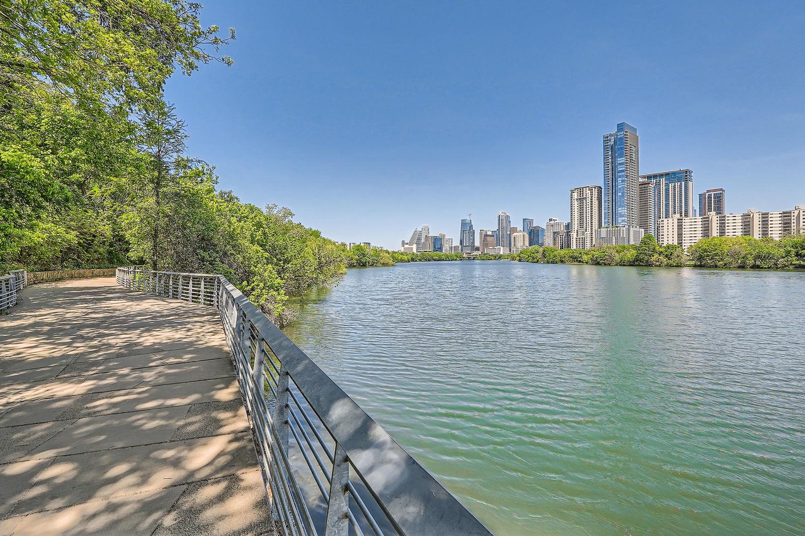 2303 East Side DR # 210, Austin TX 78704