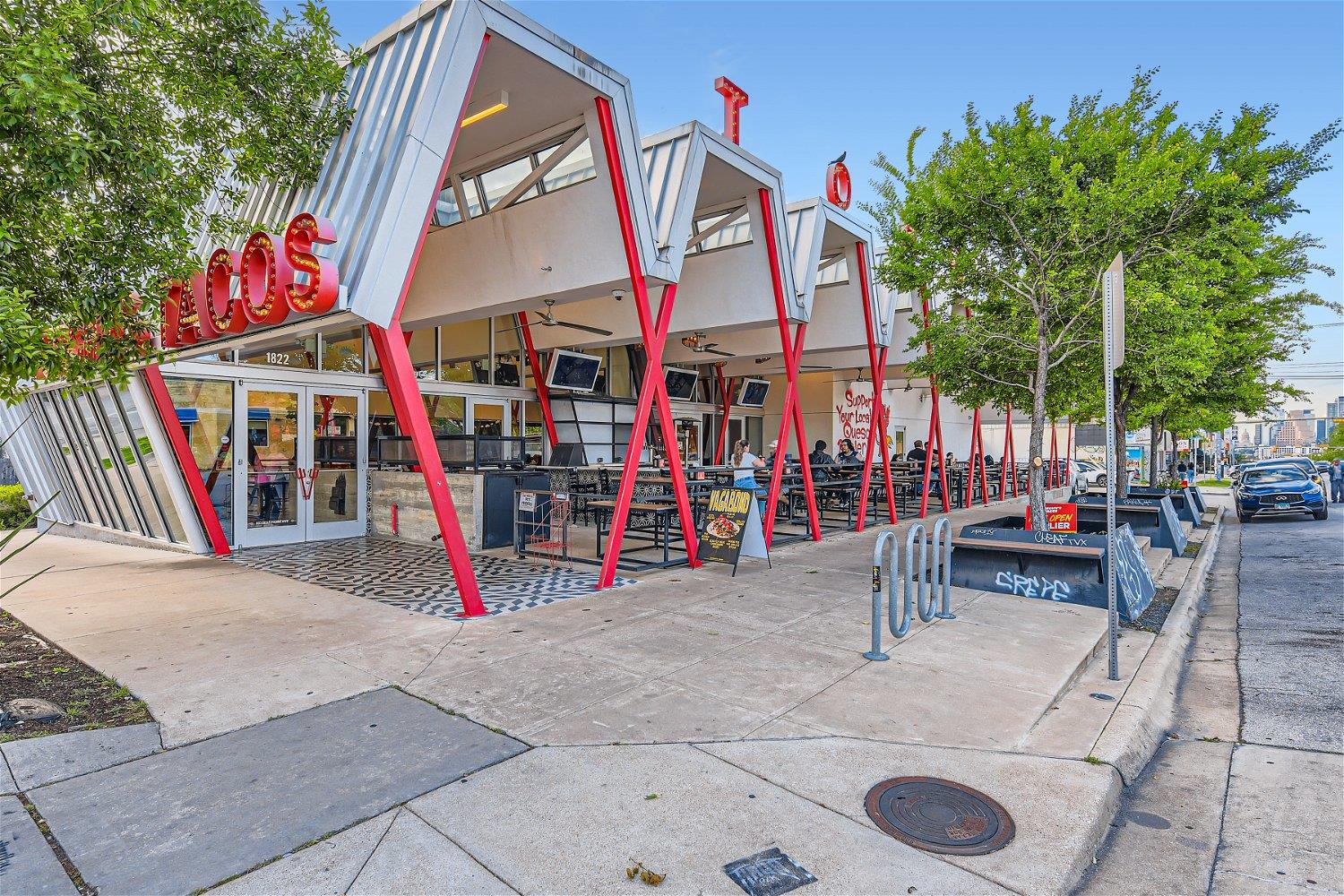 2303 East Side DR # 210, Austin TX 78704