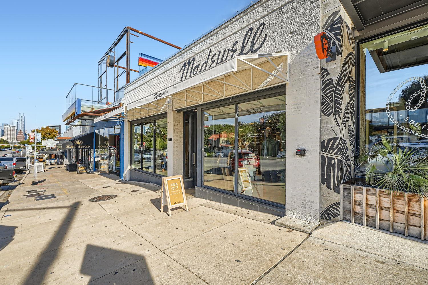 2303 East Side DR # 210, Austin TX 78704