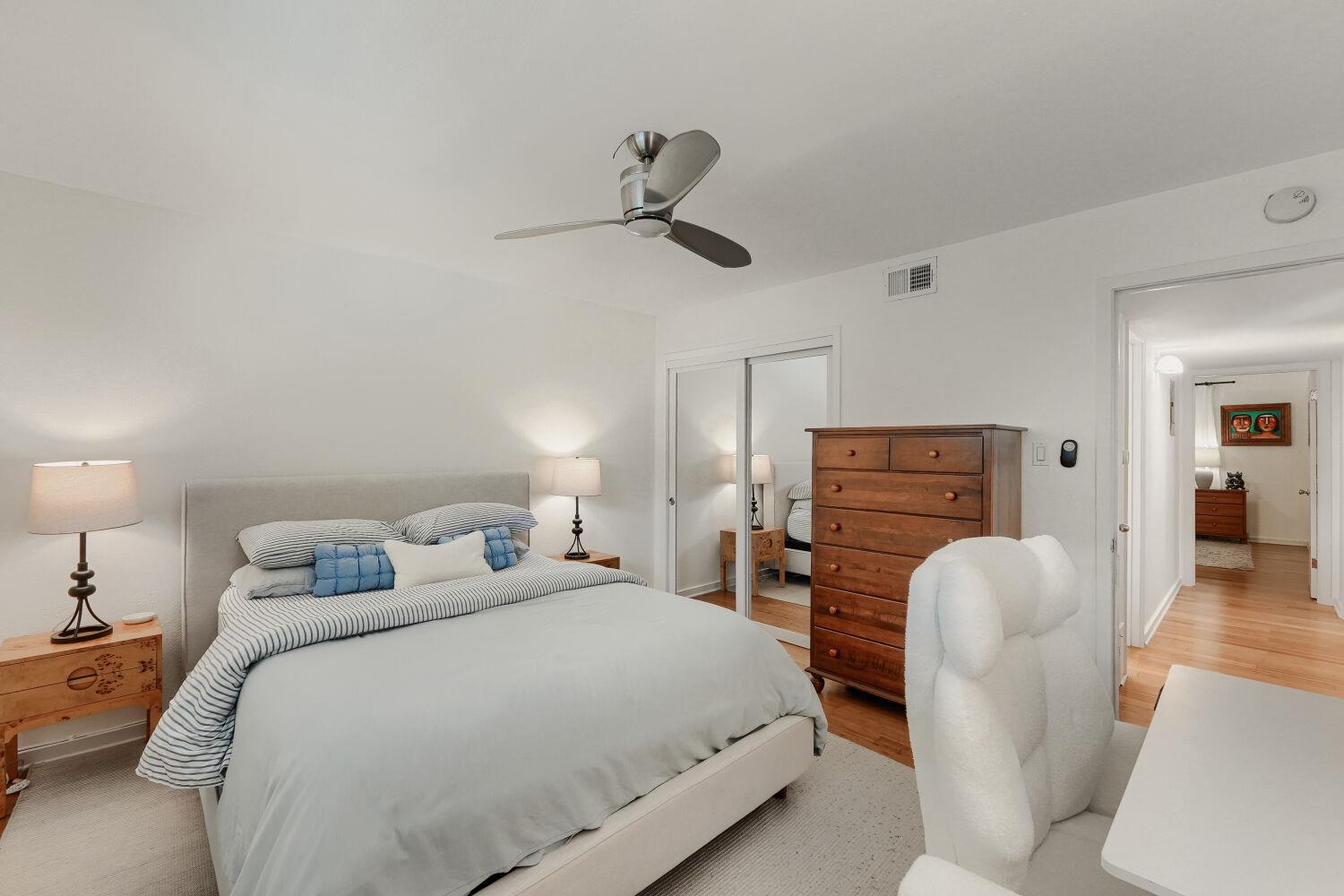 2303 East Side DR # 210, Austin TX 78704