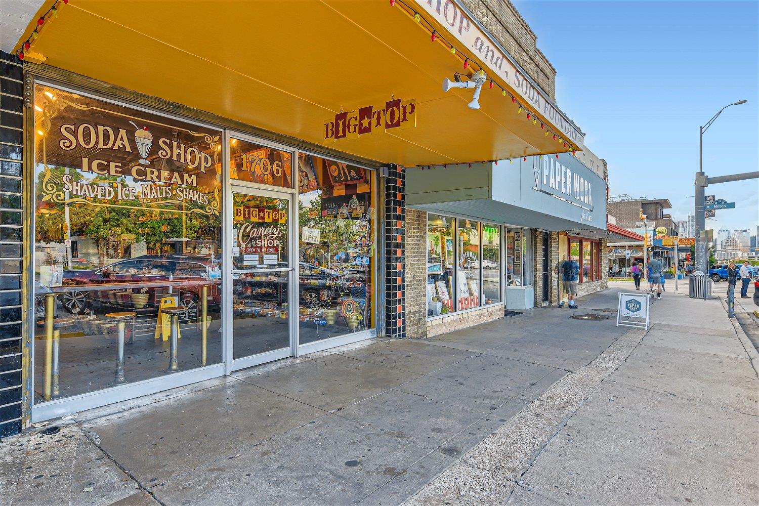 2303 East Side DR # 210, Austin TX 78704