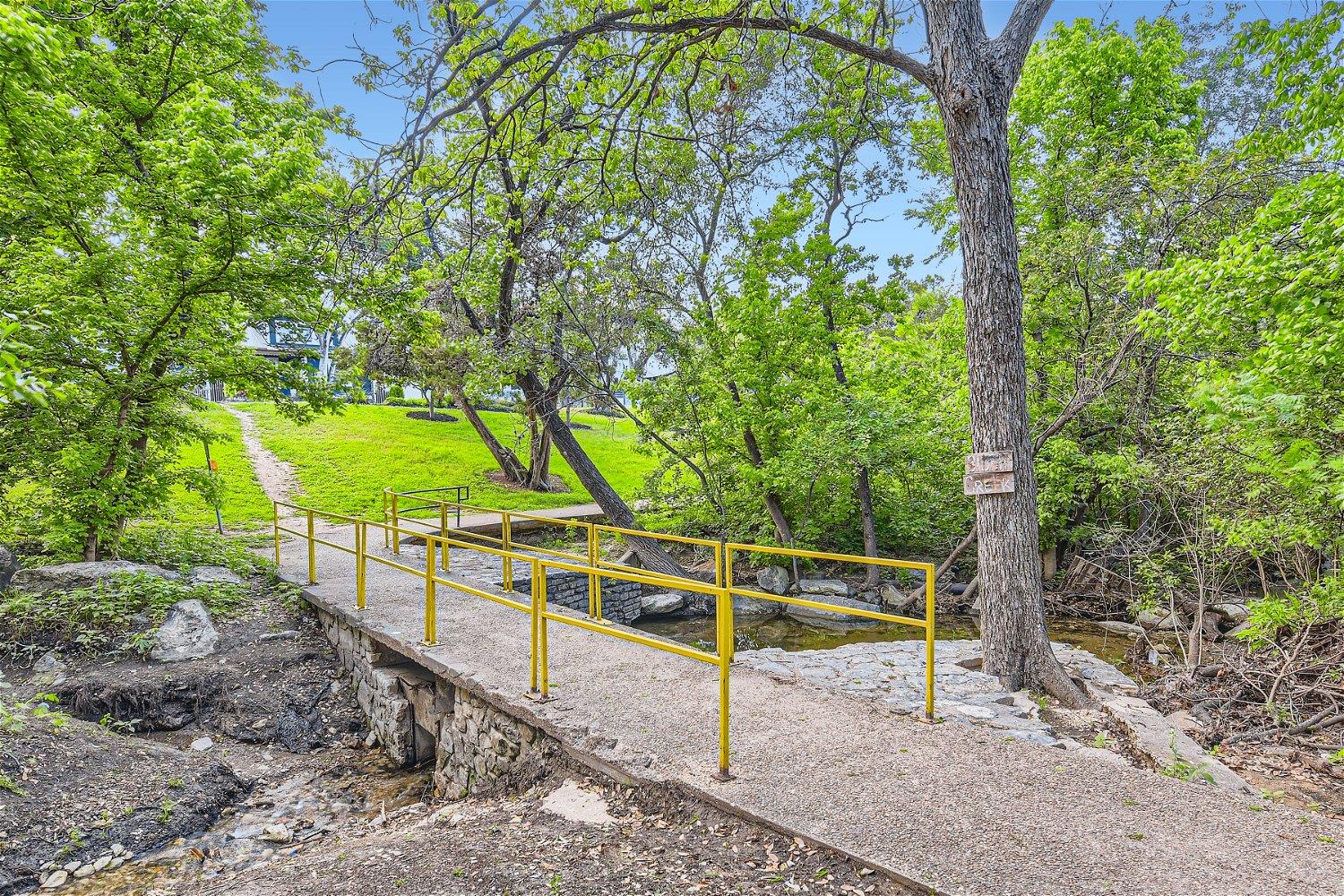 2303 East Side DR # 210, Austin TX 78704