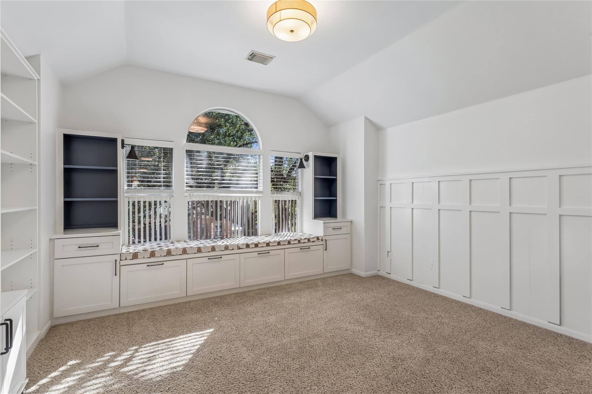 10701 Natick LN, Austin TX 78739