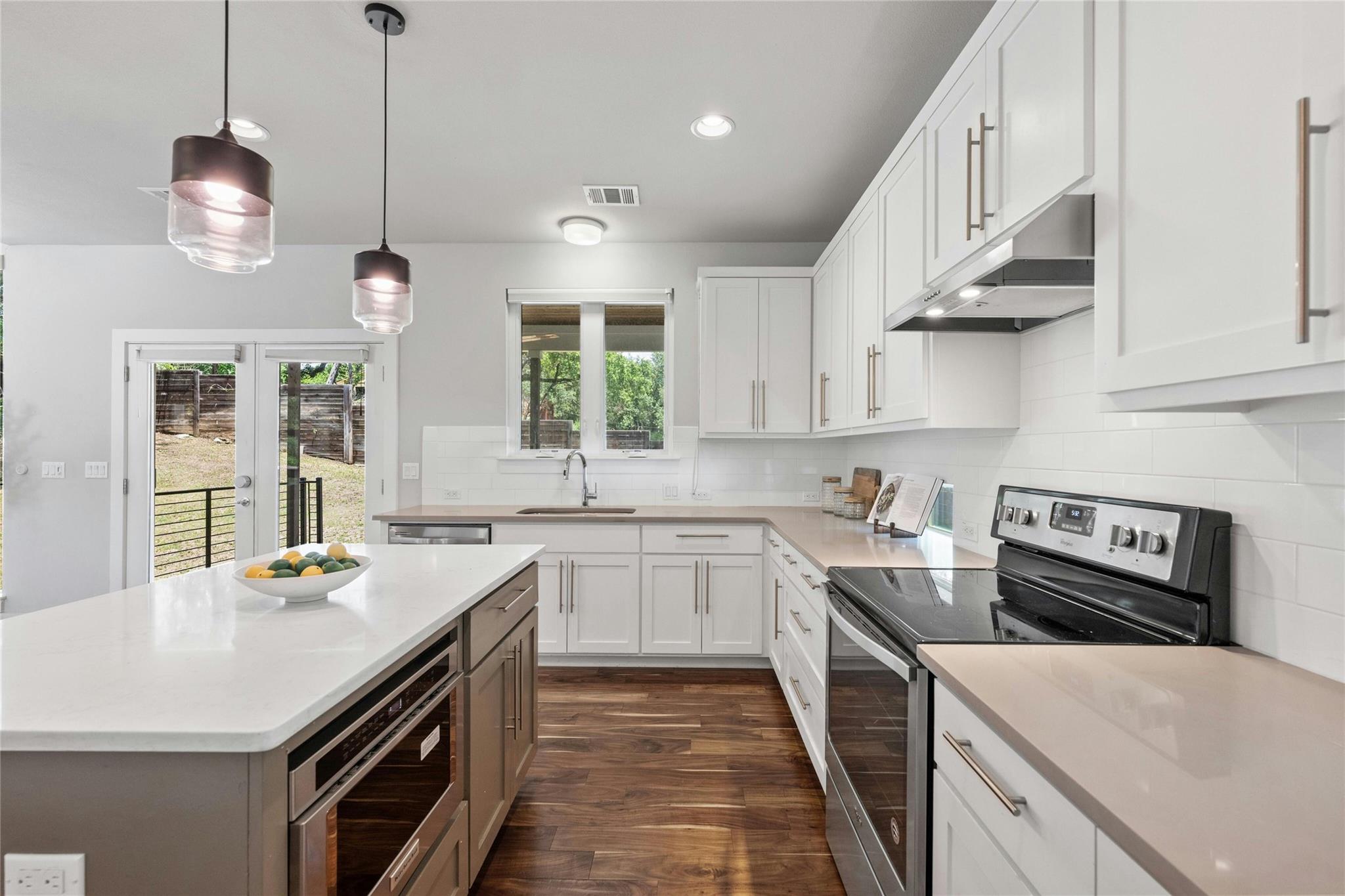 15500 Enid DR, Austin TX 78734