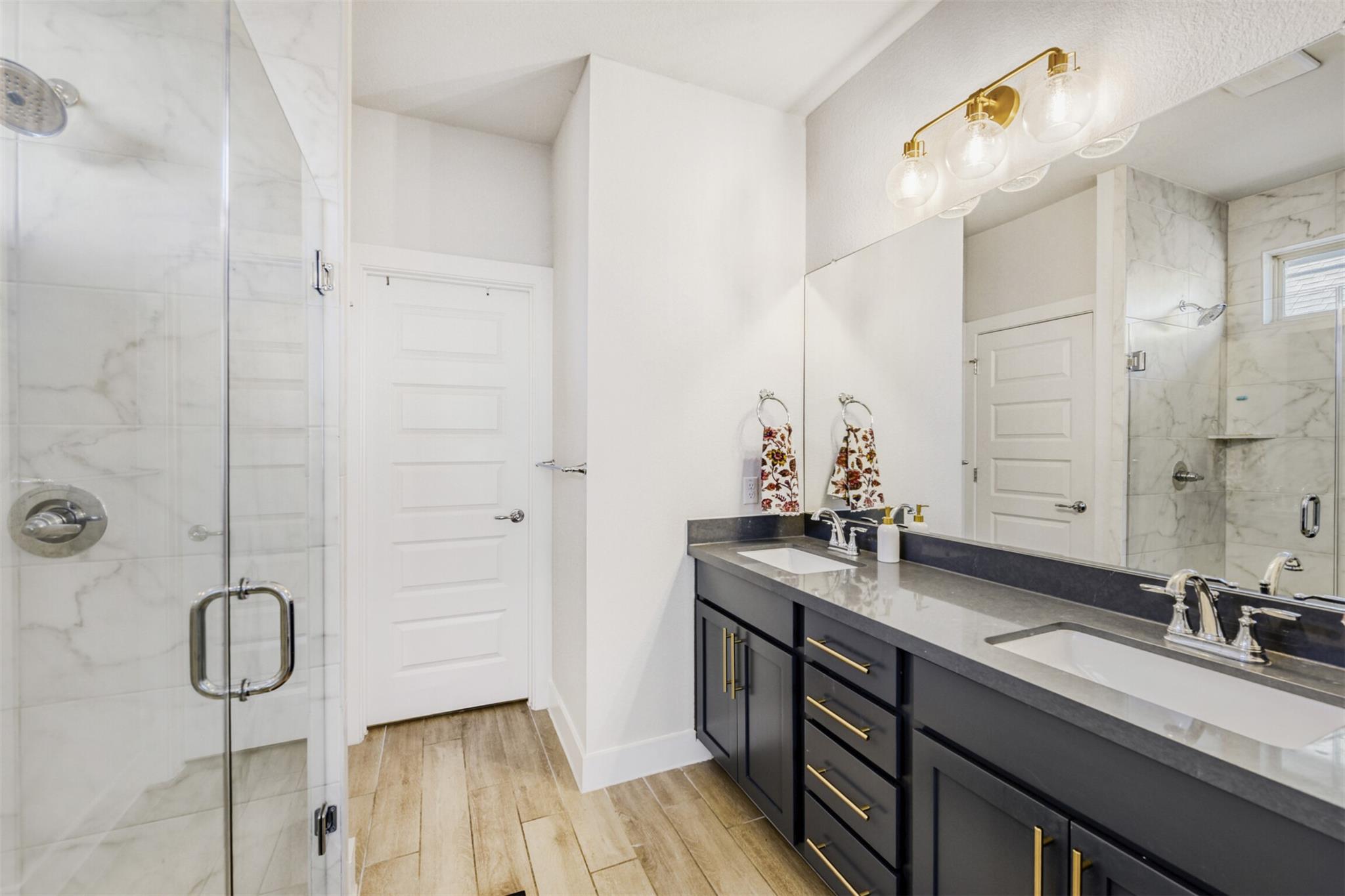 8602 Cottage Rose DR, Austin TX 78744