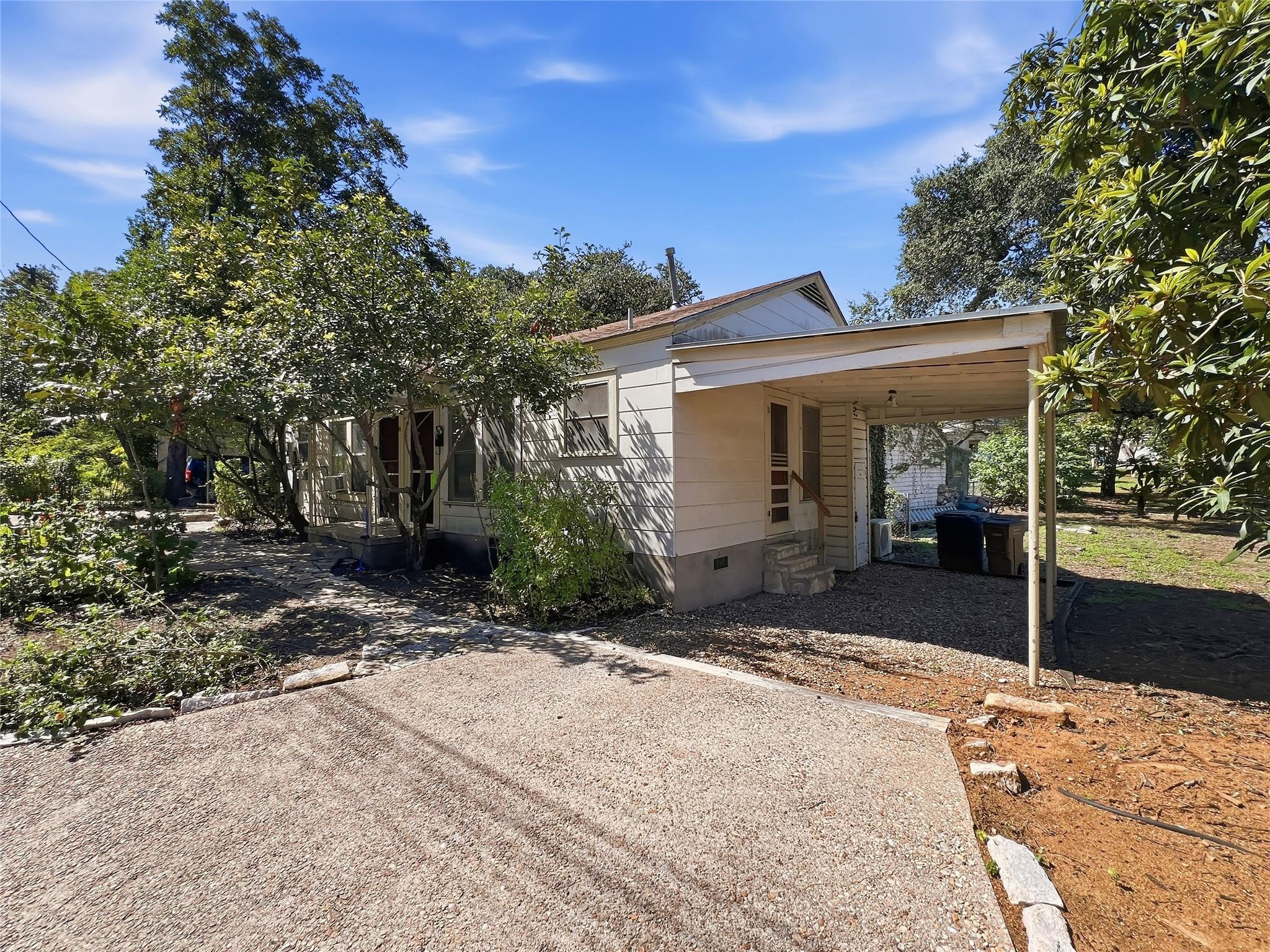 1402 Hillside Ave, Austin TX 78704