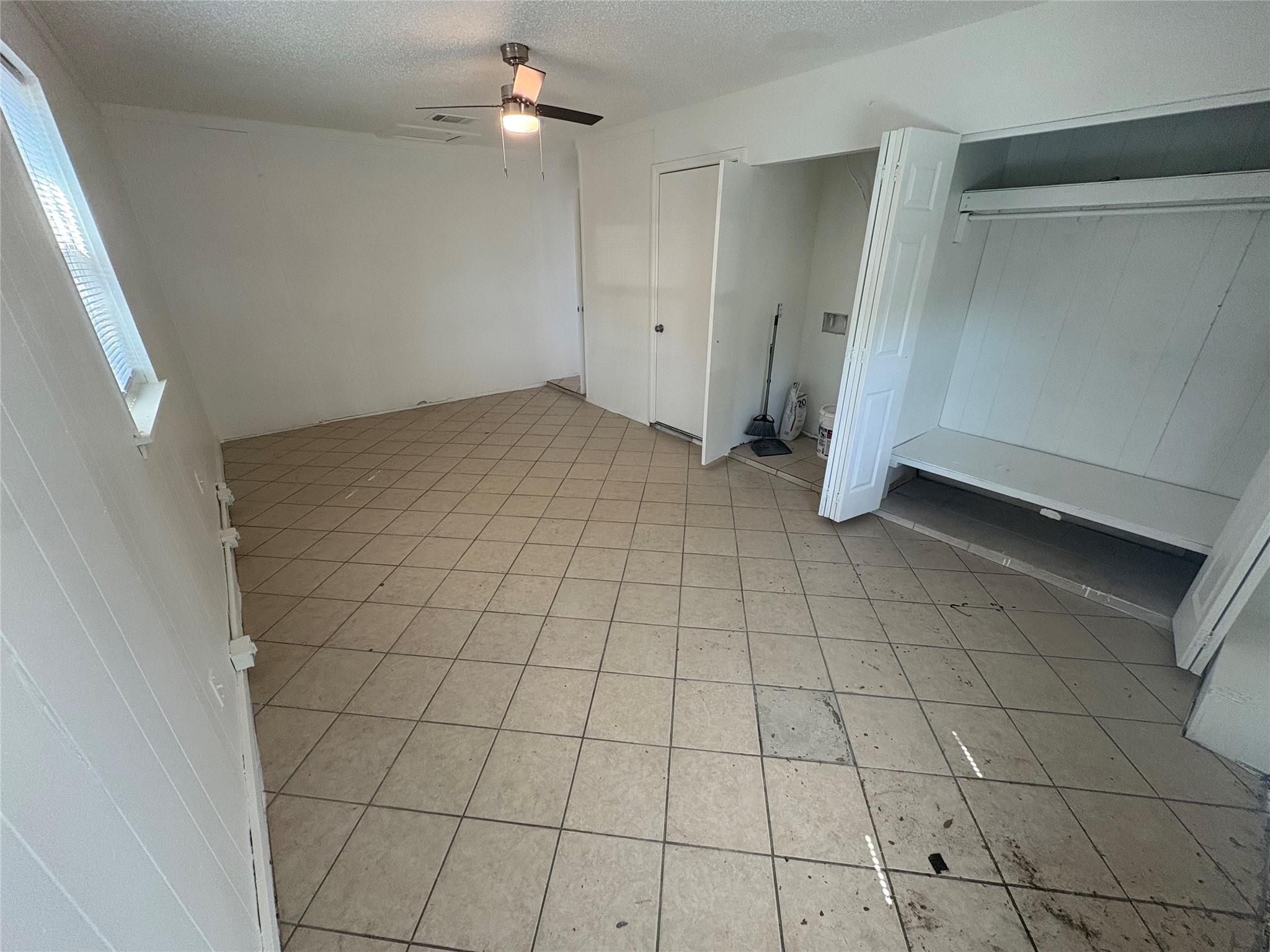 6220 Thurgood Ave, Austin TX 78721