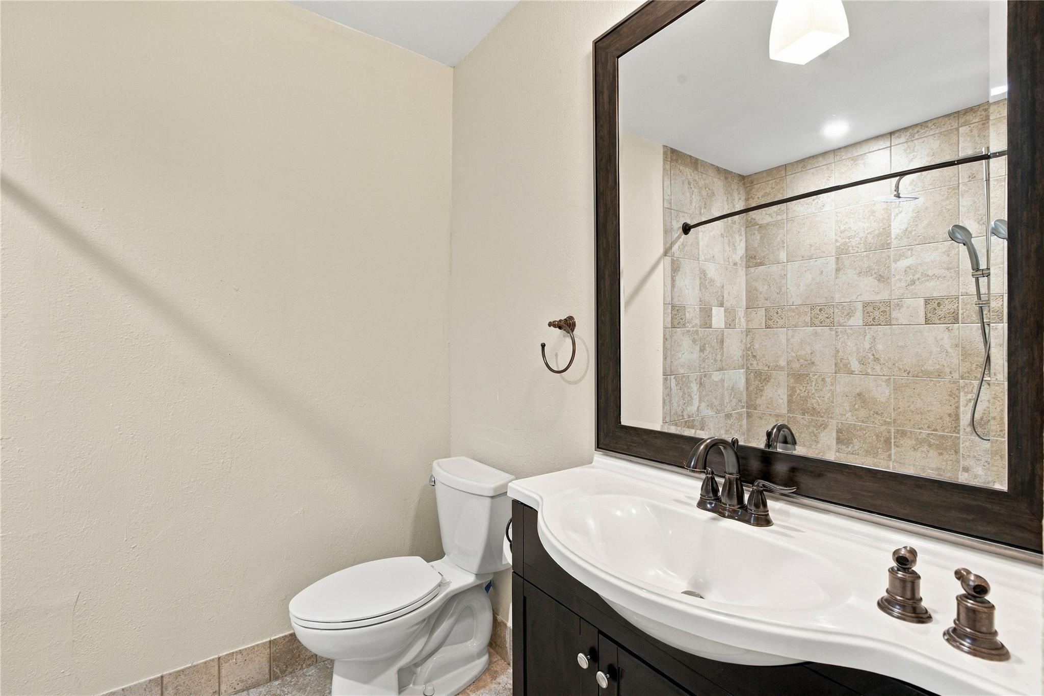 7700 Banpass LN, Austin TX 78736