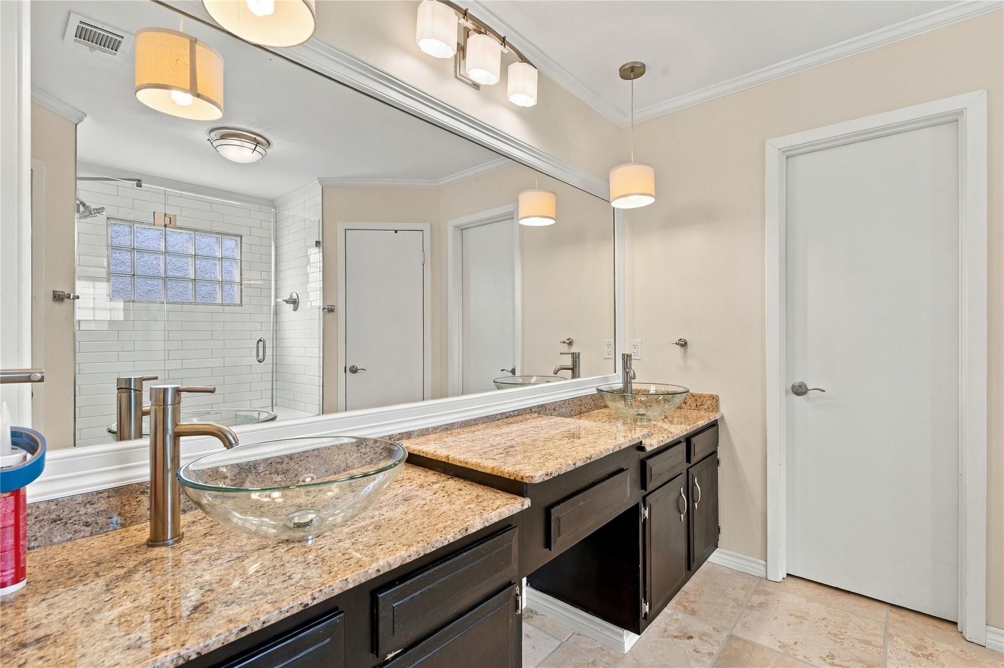 7700 Banpass LN, Austin TX 78736