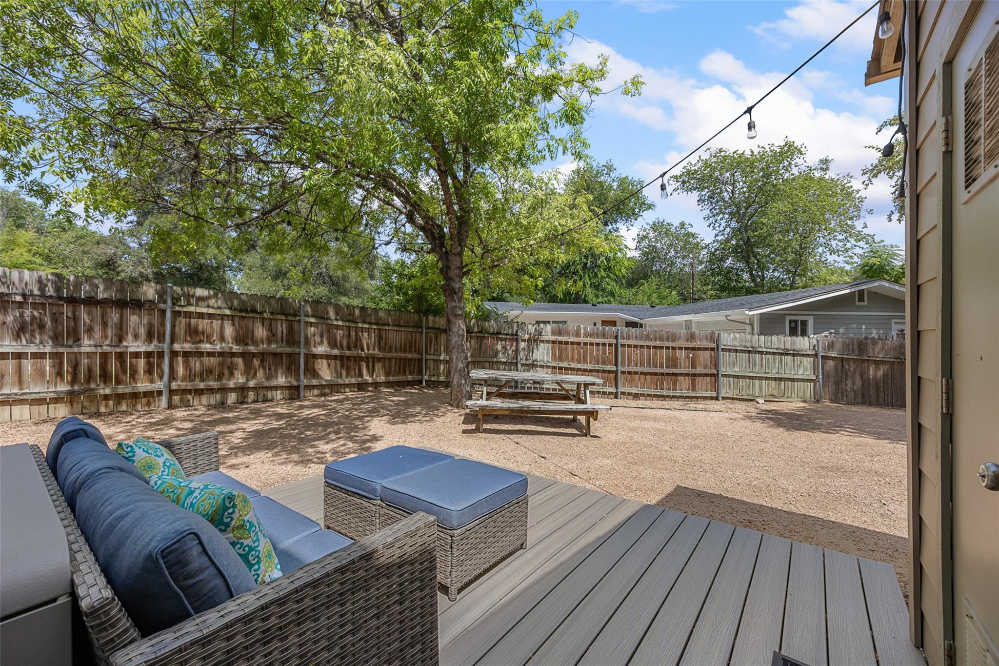 1404 Southport DR # A, Austin TX 78704
