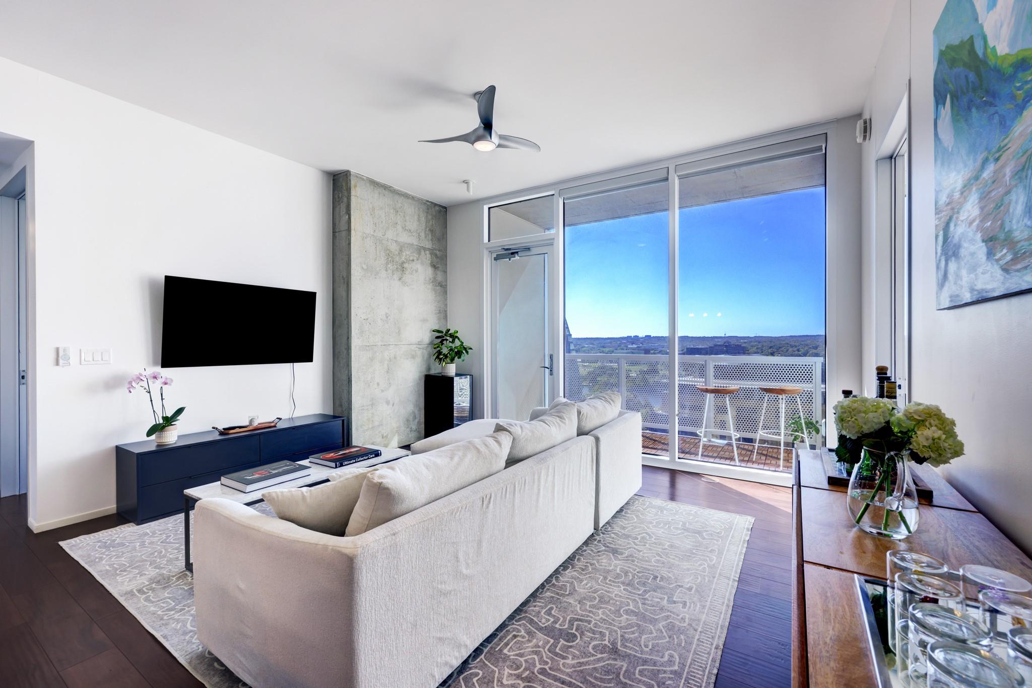301 West Ave # 1307, Austin TX 78701