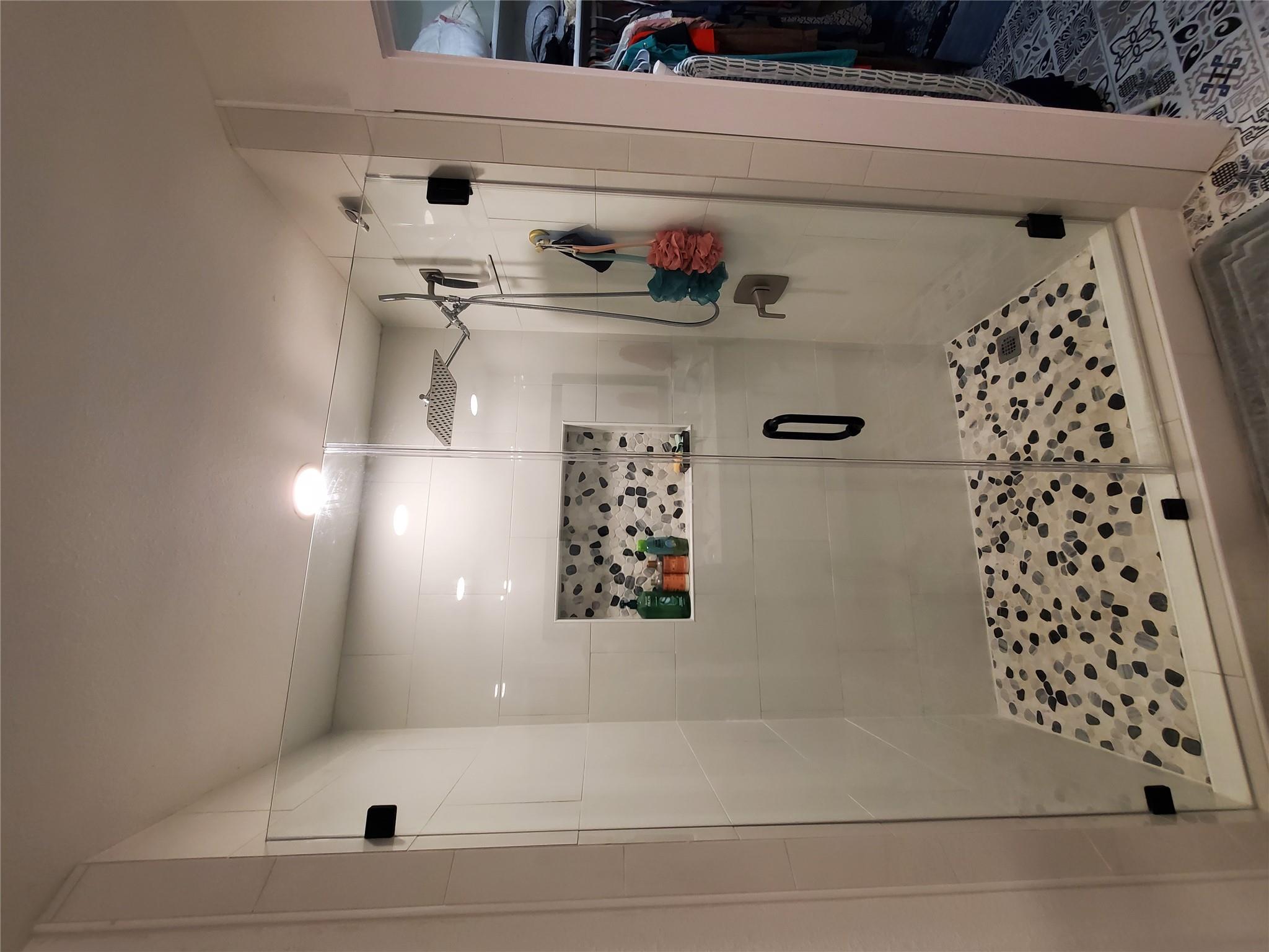 11702 Tanglebriar TRL, Austin TX 78750