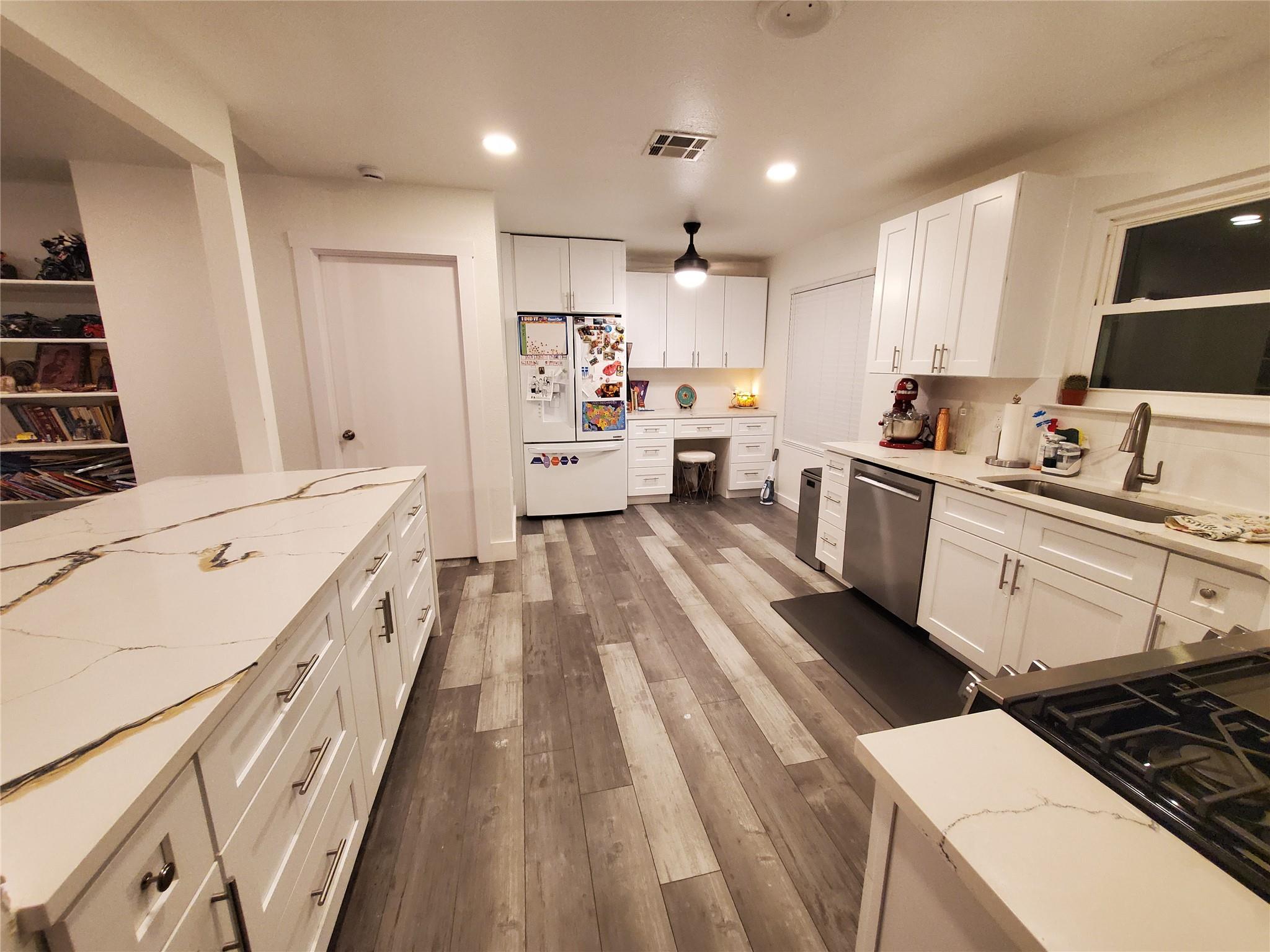 11702 Tanglebriar TRL, Austin TX 78750