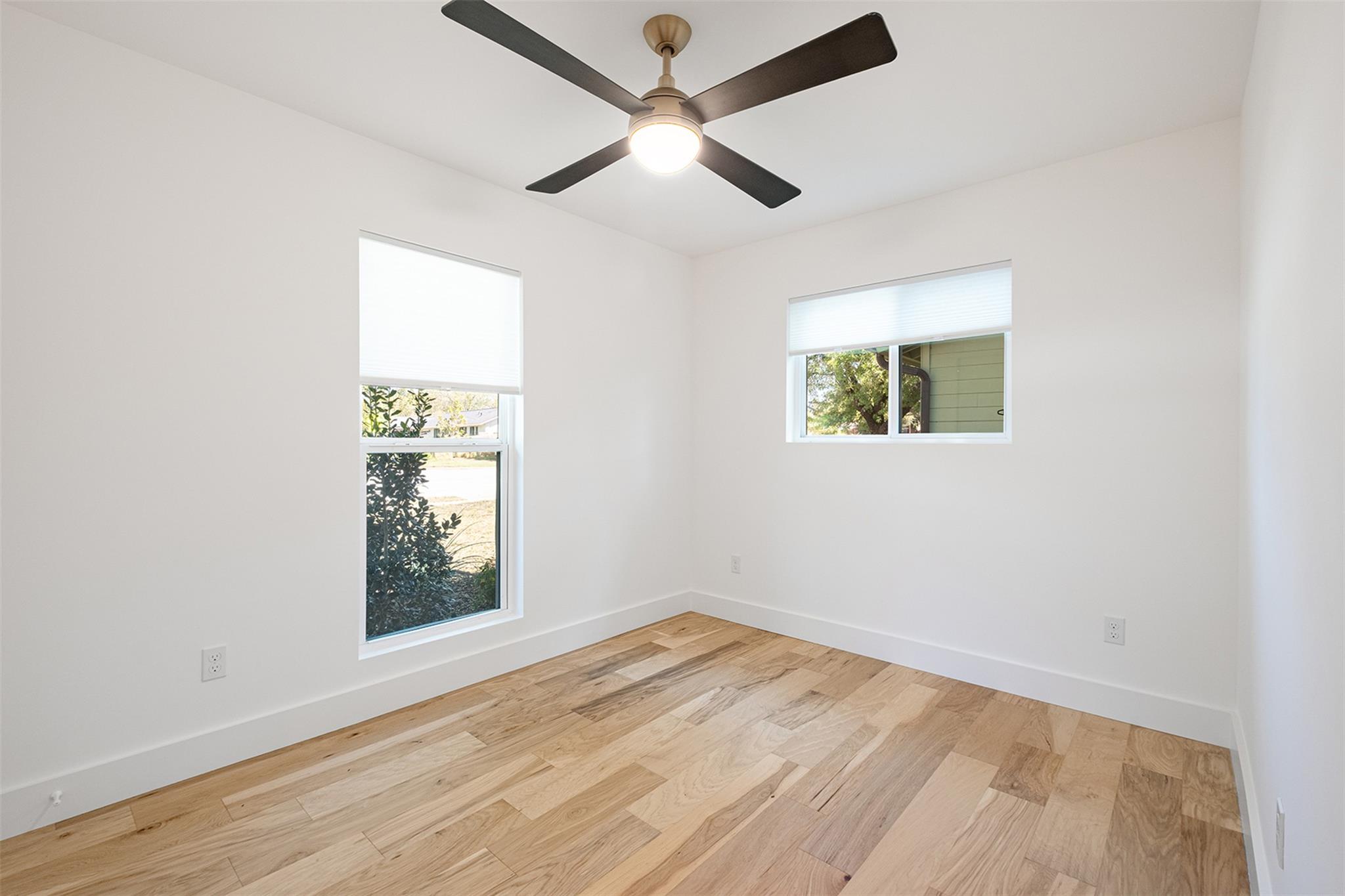 2001 Ohlen RD, Austin TX 78757