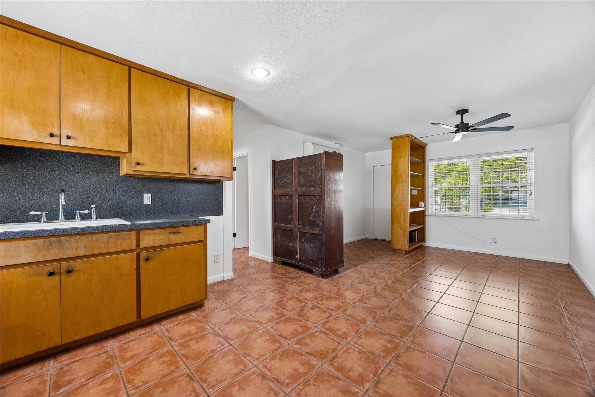 6700 Galindo ST, Austin TX 78741
