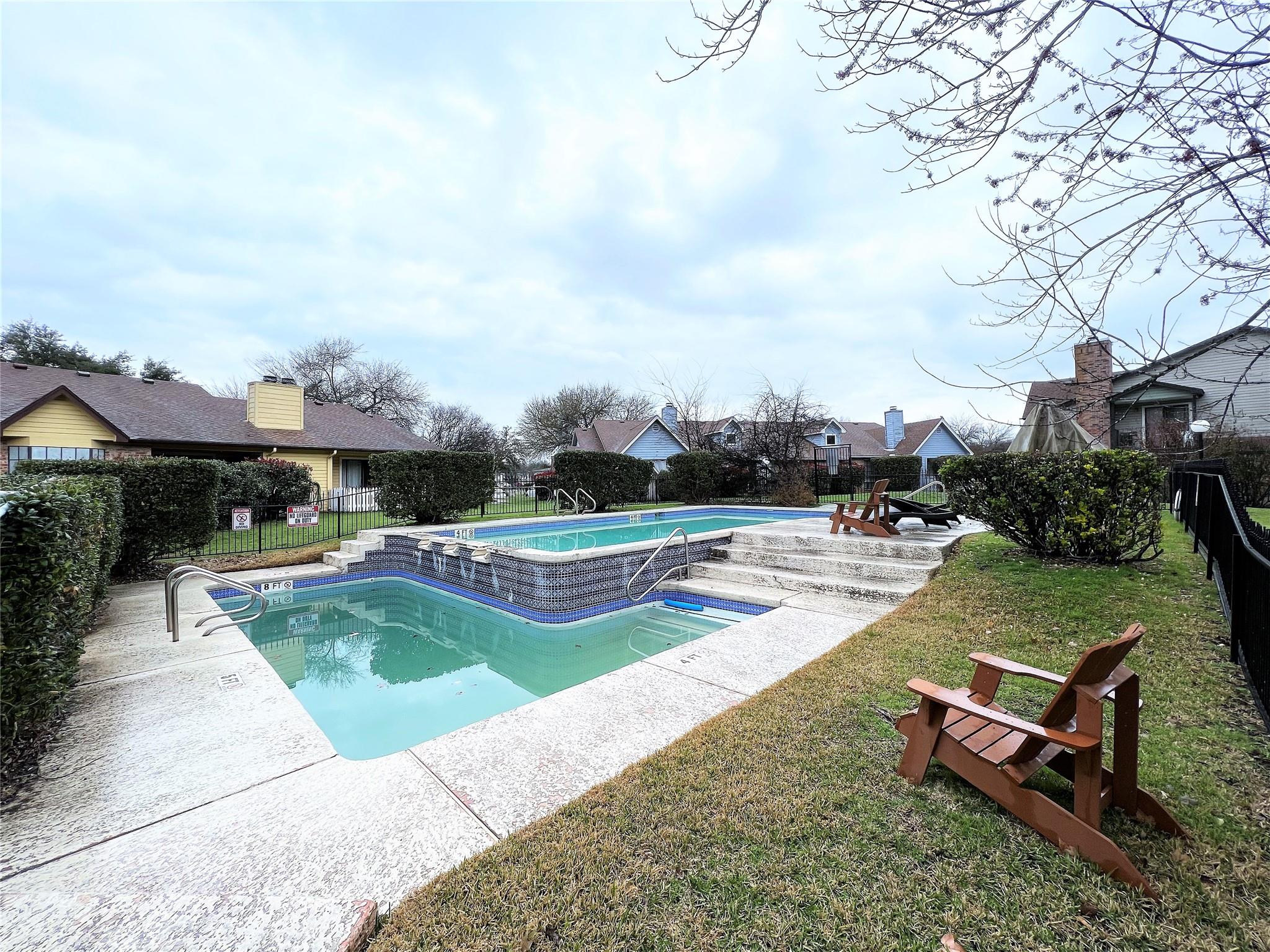 1601 Faro DR # 103, Austin TX 78741