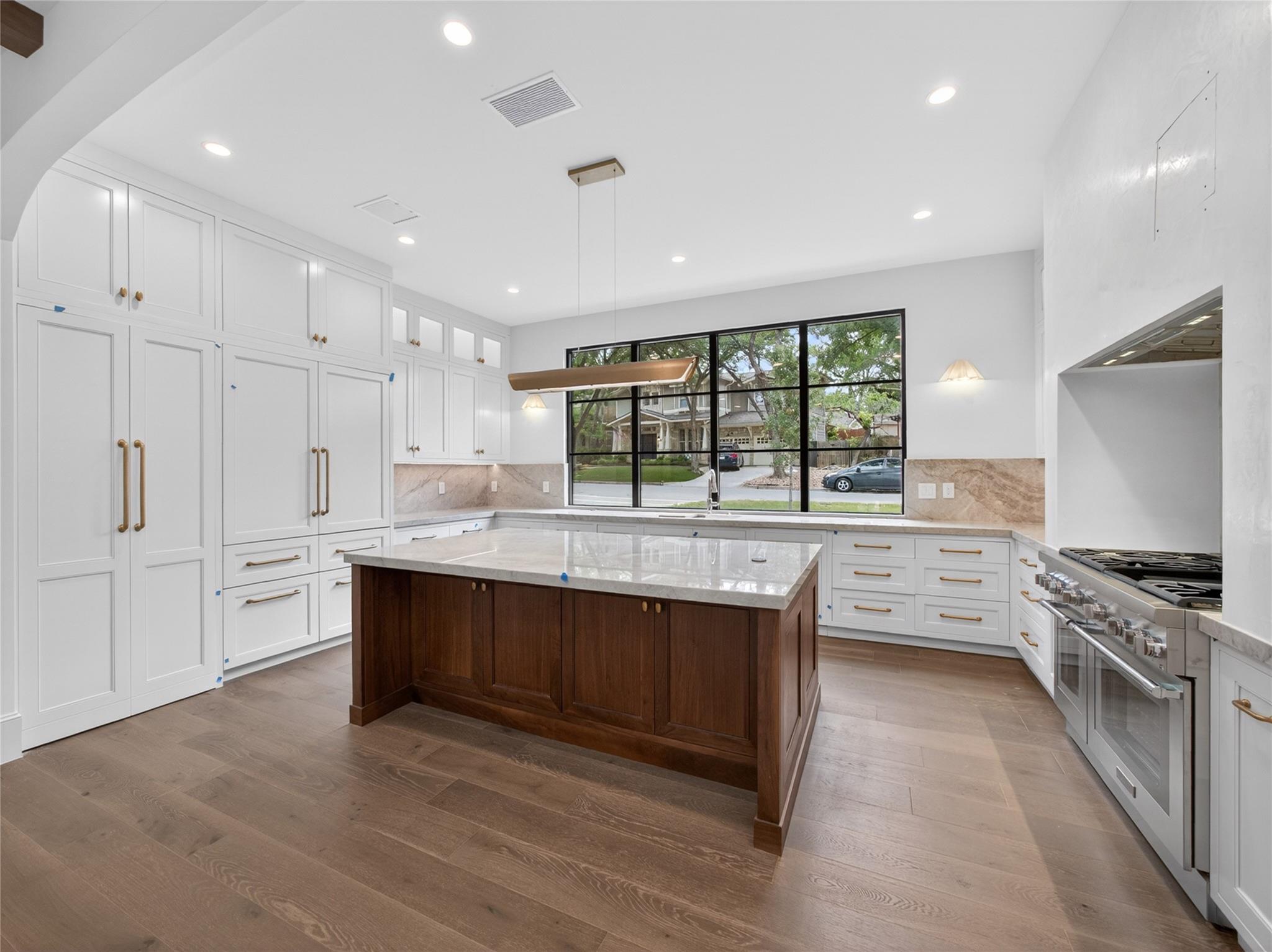 5 Scott Crescent, Austin TX 78703