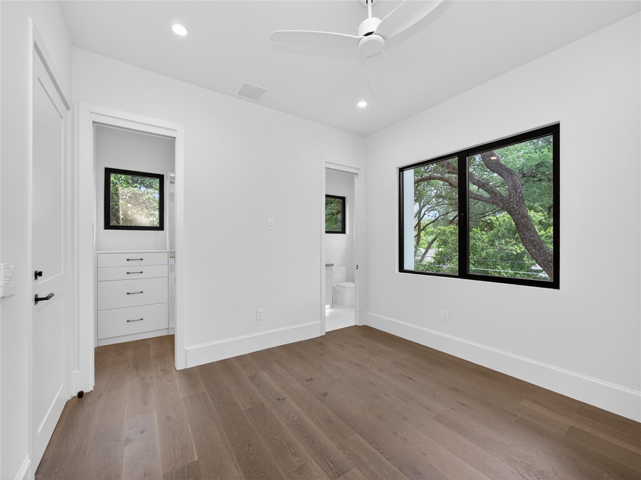 5 Scott Crescent, Austin TX 78703