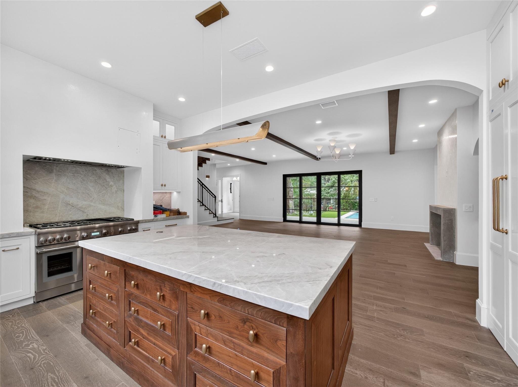5 Scott Crescent, Austin TX 78703