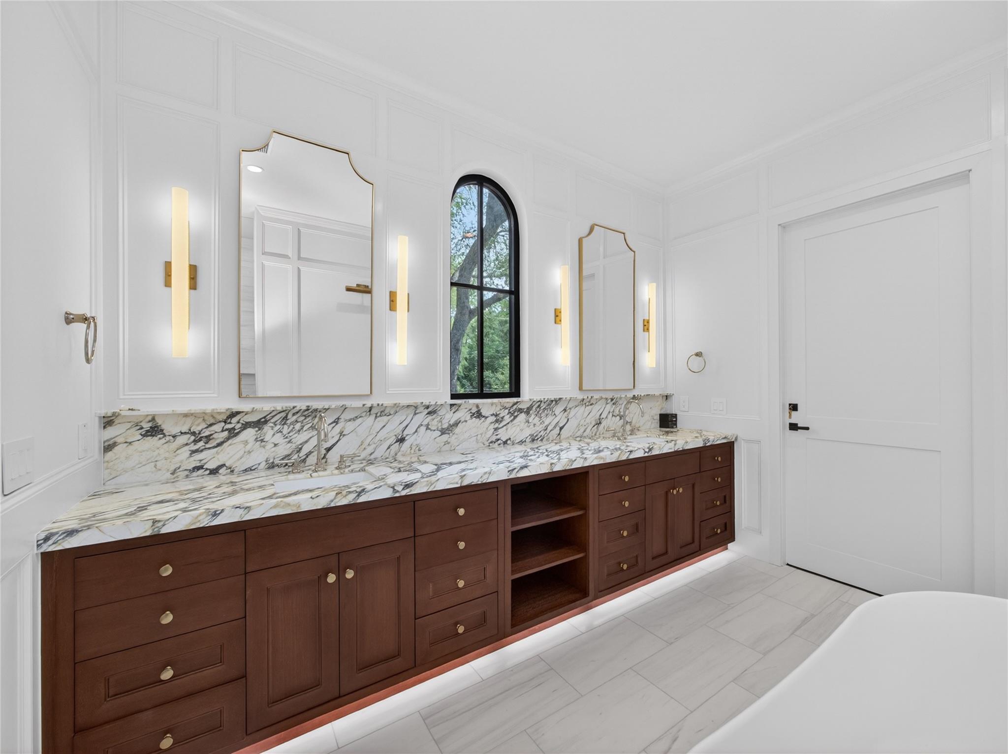 5 Scott Crescent, Austin TX 78703