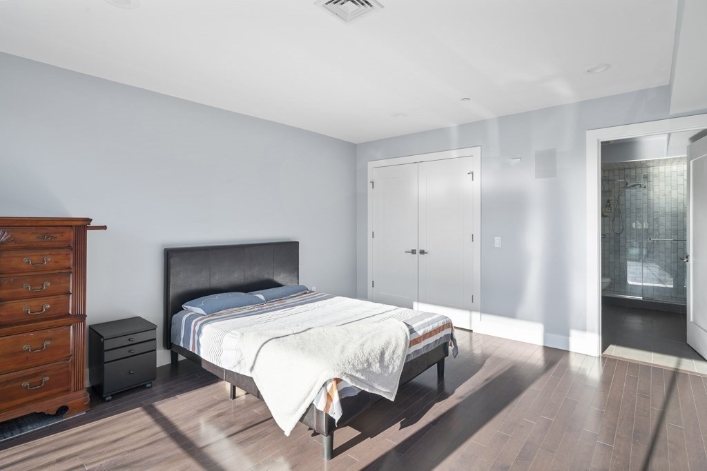 150 W. Broadway # 203, Boston MA 02127 - Photo 15