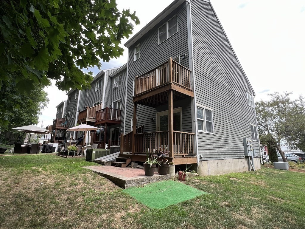 34 Farmland Rd # A, Lowell MA 01850 - Photo 11