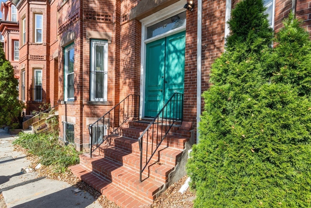 Mount Pleasant Avenue Boston