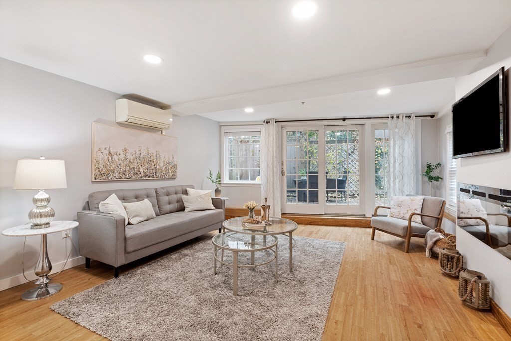 Beacon Hill 1 beds 1 baths Boston - $6,000