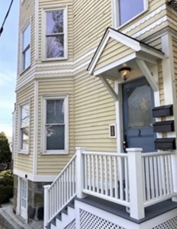 Jamaica Plain 2 beds 2 baths Boston - $3,600