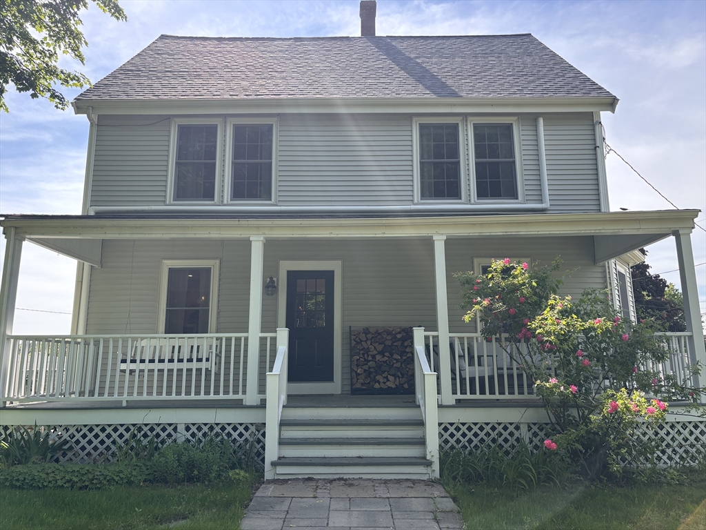 Dedham 5 beds 4 baths - $5,000