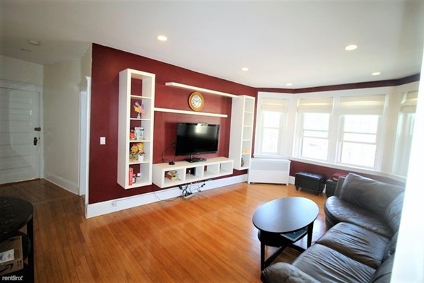 Brookline 3 beds 2 baths  Coolidge Corner - $4,900