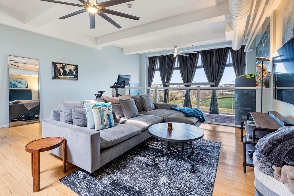 East Boston 1 beds 1 baths Boston - $3,375