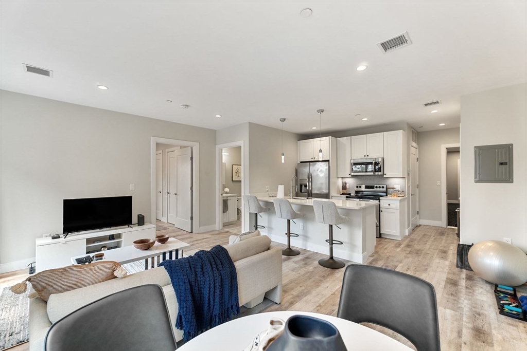 Mission Hill, Boston, MA - 1 Bed, 1 Bath - $3,495 - ID#8121410