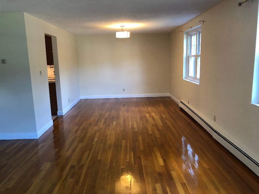 Lexington - $2,900+ /mo
