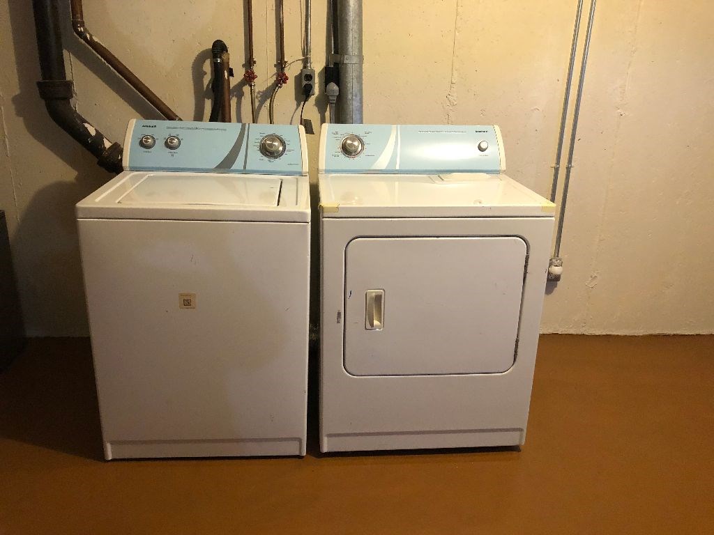 Lexington - $2,900+ /mo