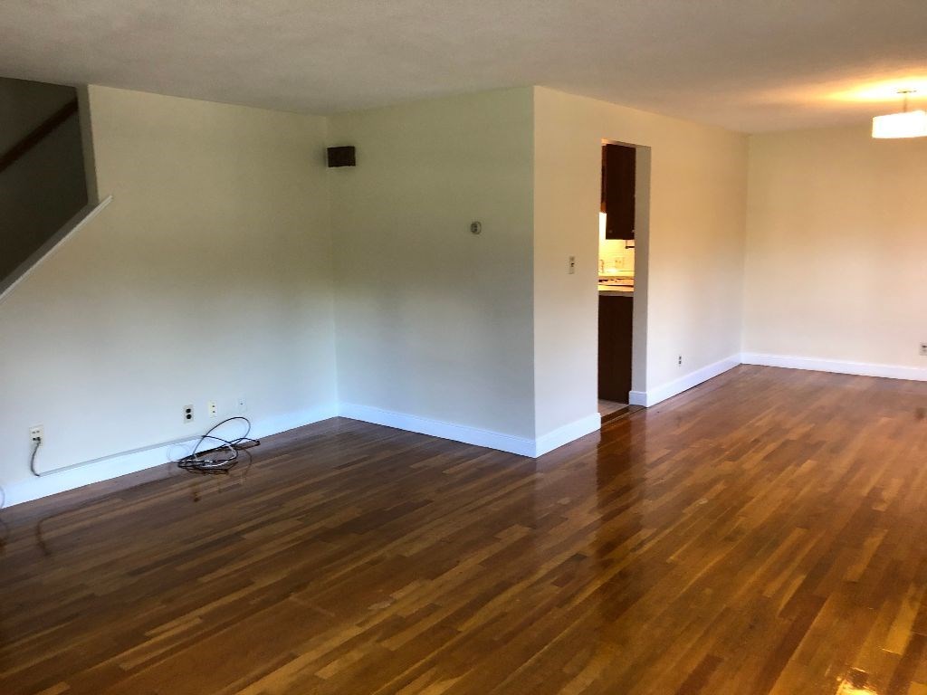 Lexington - $2,900+ /mo