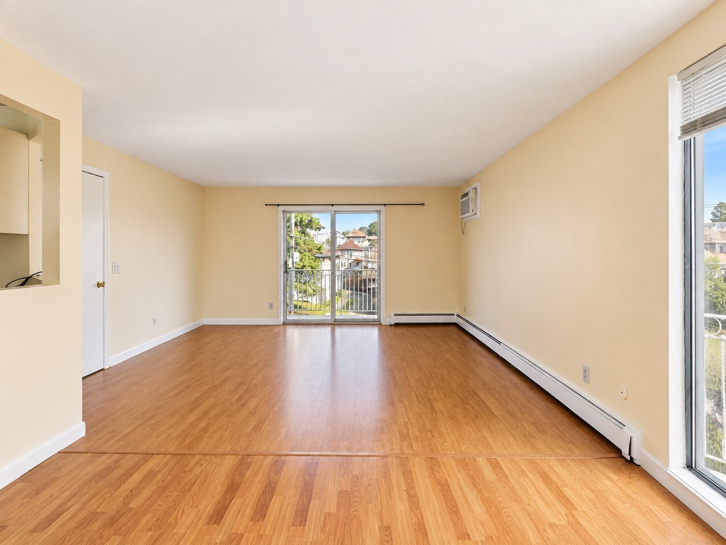 Everett - $2,800+ /mo
