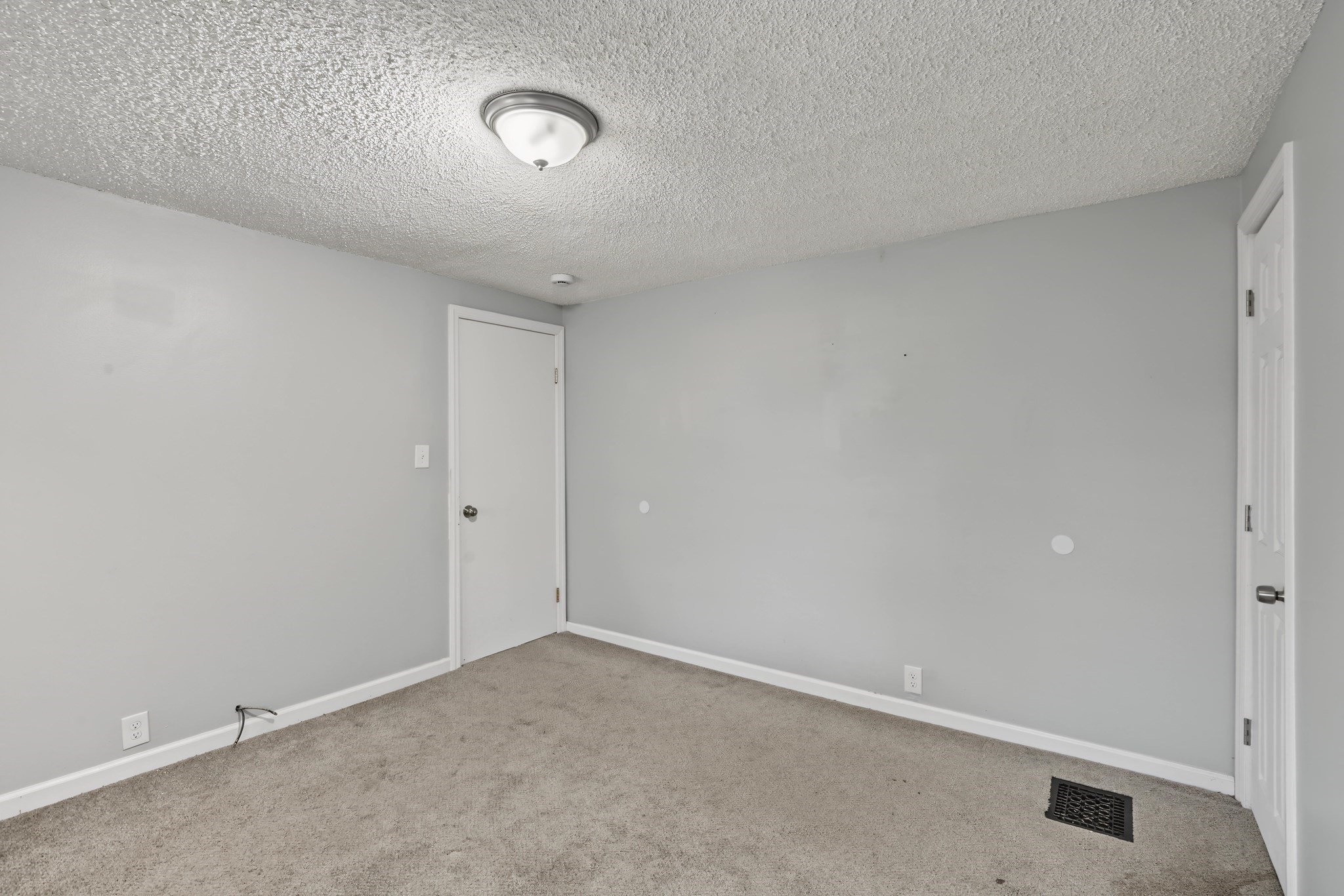Springfield - $2,200+ /mo