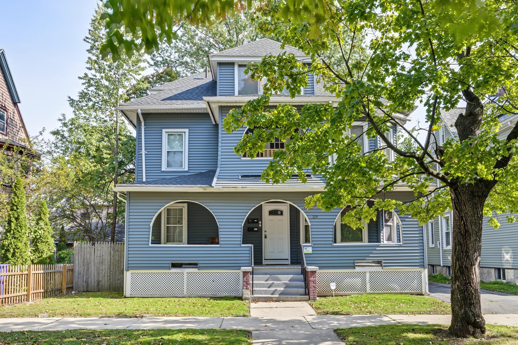 Springfield - $2,200+ /mo